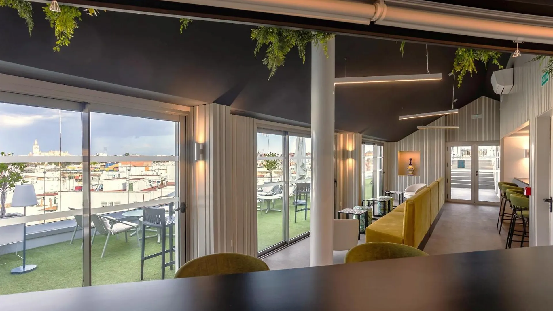 Monte Triana Hotel Seville