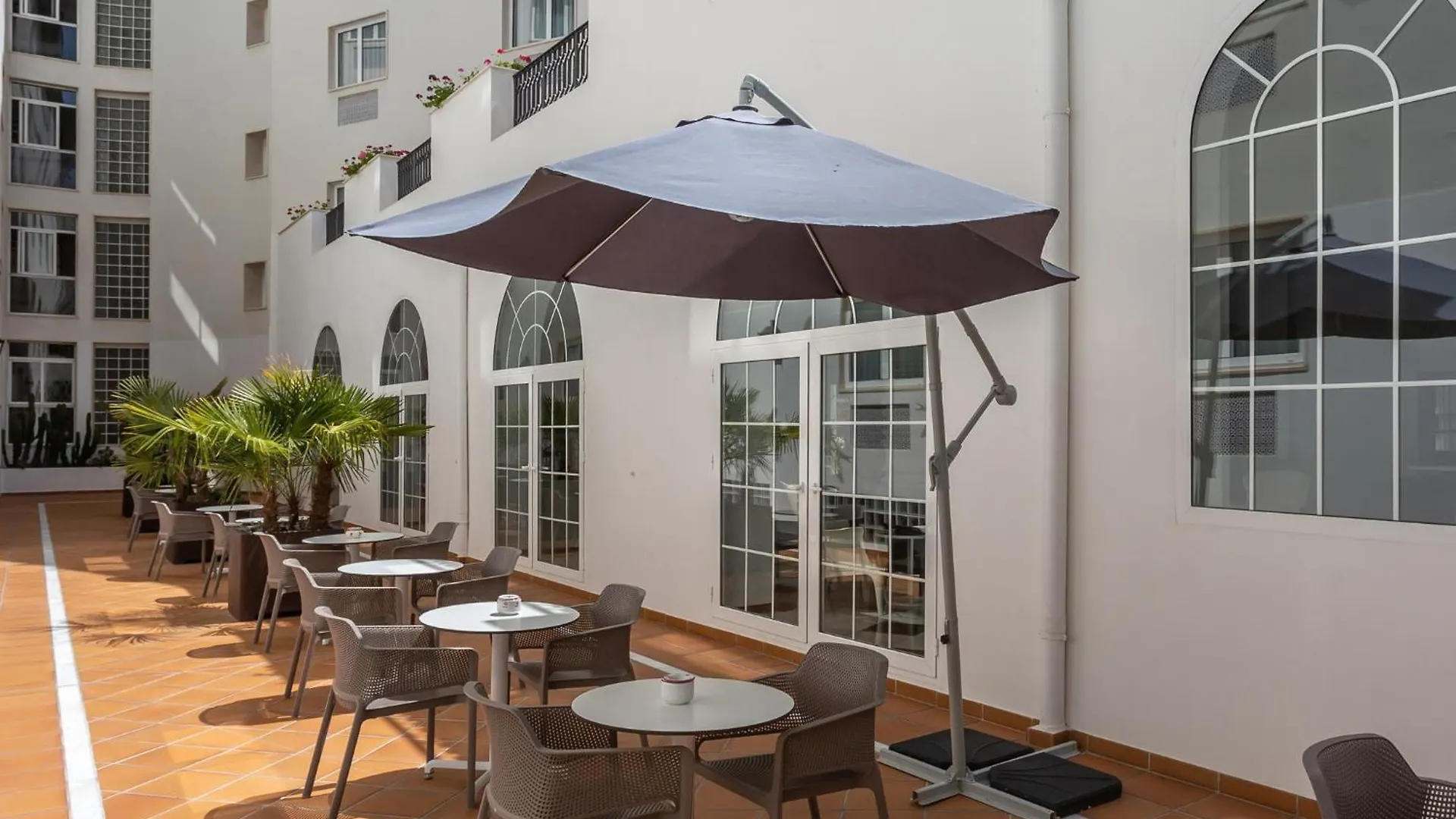 Hotel Monte Triana Siviglia 4*,