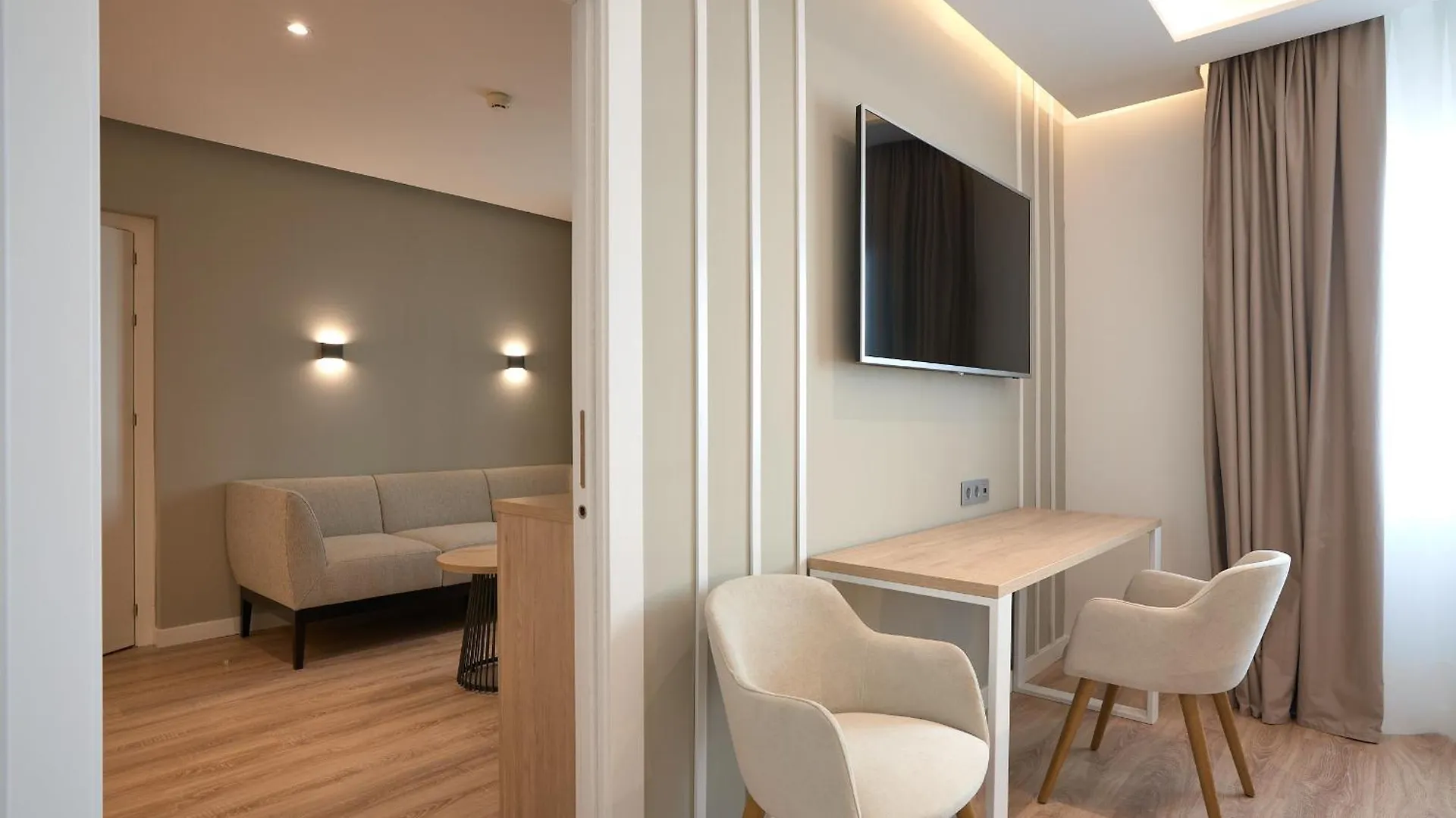 Monte Triana Hotel Seville